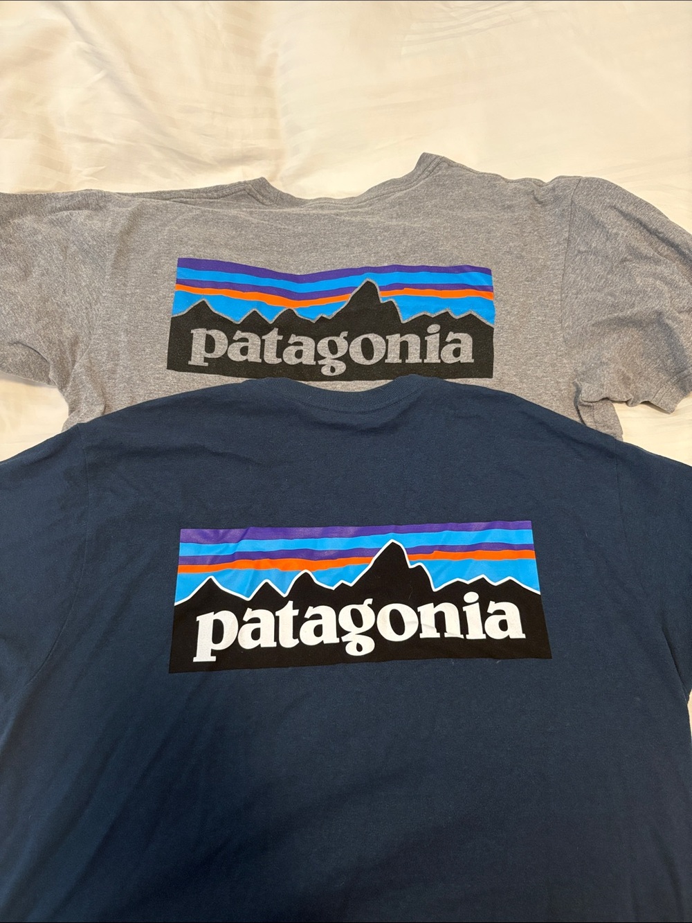 Patagonia Mens Logo T-Shirt - Navy & Gray